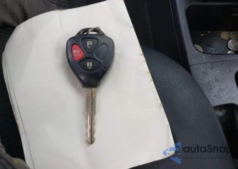 2012 Toyota Matrix S z USA, uszkodzony, nr VIN 2T1KE4EEXCC048878